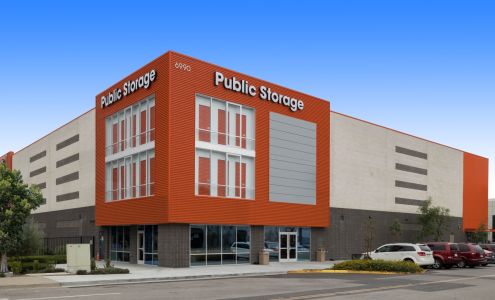 Public Storage