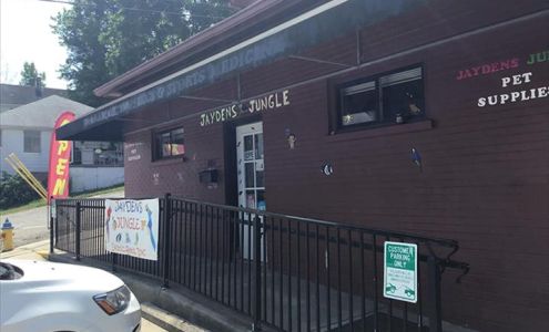 Jayden's Jungle Exotic Pet Store