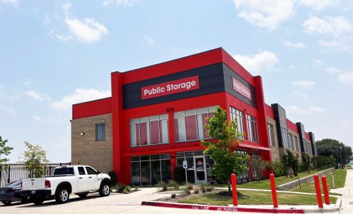 Public Storage