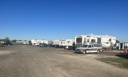 Brazos Bend RV Park & Storage 6346 Beard Rd, Needville Texas 77461