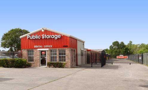 Public Storage