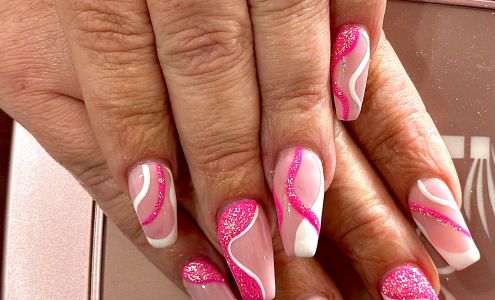 Nexgen Nails & Lashes 810 Valley Mall Pkwy, East Wenatchee Washington 98802