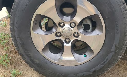 Hawk's Auto SK-19, Central Butte Saskatchewan S0H 0T0