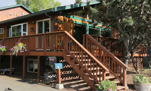 Jewel Lake Bed & Breakfast