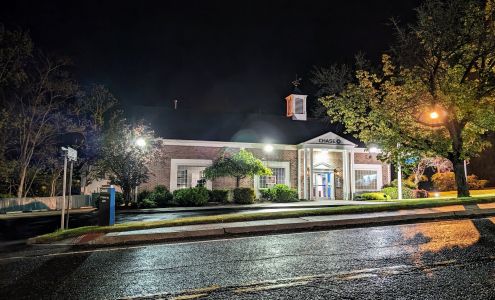 Chase Bank Valley Cottage