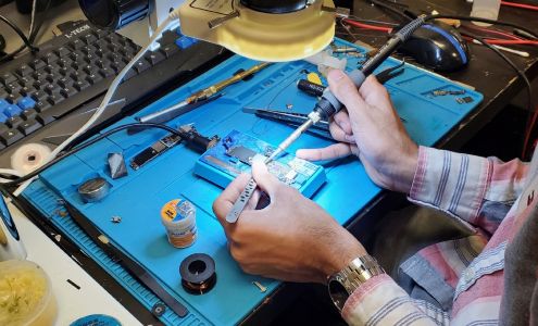 KW CELLULAR GUELPH - Phones, Computers, & More