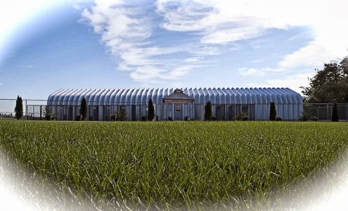 Riverside Resort: Pets on Vacation