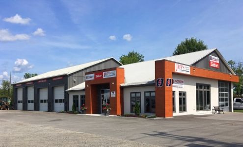 UniglassPlus / Ziebart 15 Lanark Rd, Perth Ontario K7H 2R9