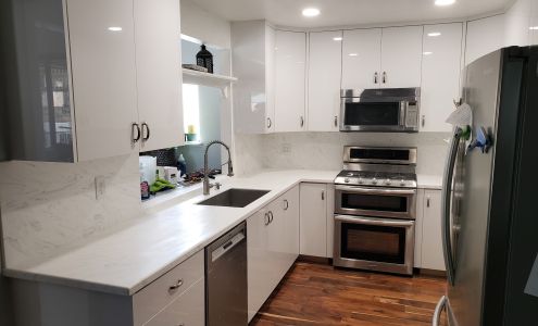 Loscar Countertops & Cabinets