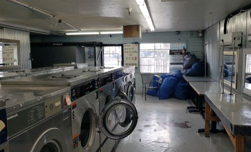 Ginny's Wash House Laundry Service