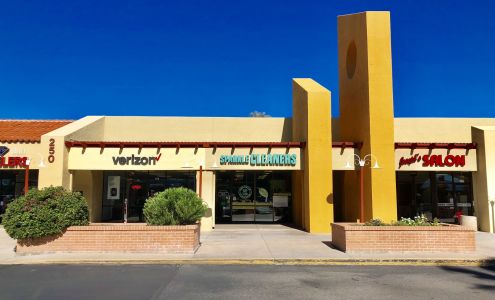 Sparkle Cleaners - Green Valley