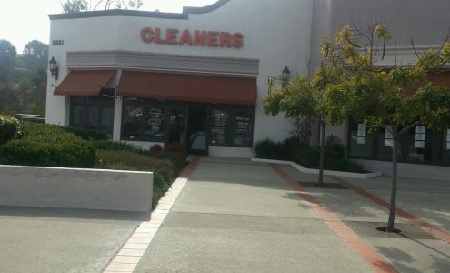 Fairlane Cleaners & Laundry