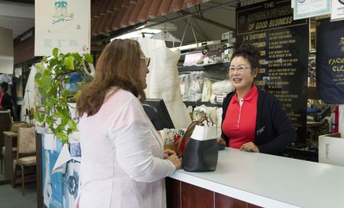 Pacific View Cleaners