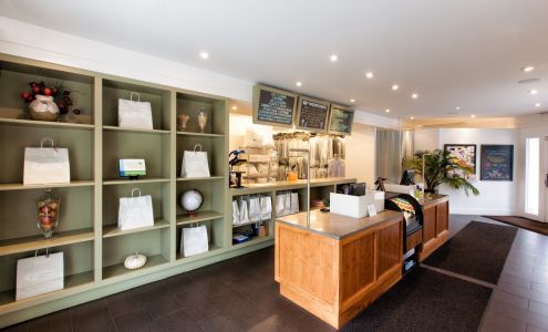 Mulberrys Dry Cleaners and Laundry