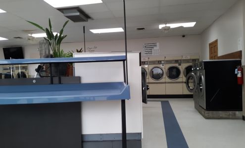 Missing Sock laundromat