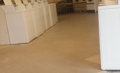 Buhl's One Hour Dry Cleaners