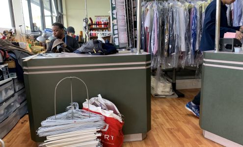 Payless Cleaners Inc