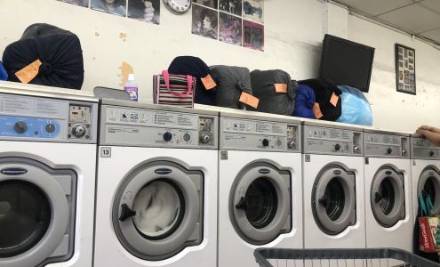 Chang Sheng Laundromat & Cleaners