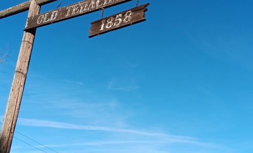 Old Tehachapi Cemetery Golden Hills