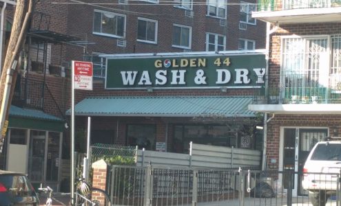 Golden 44 Laundromat