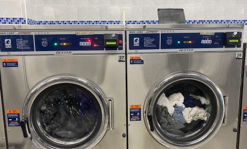 Crossbay Express Laudromat