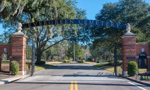 Evergreen Cemetery, Funeral Home and Crematory