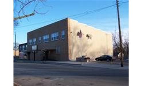 Hurd-Hendricks Funeral Homes, Crematory And Fellowship Center 120 E Public Square, Knoxville Illinois 61448