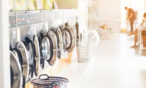 Uptown Cleaners & Laundry