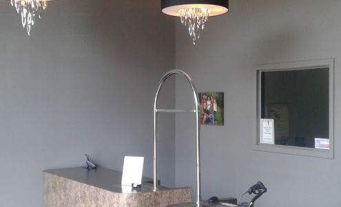 Carl's Cleaners 1 FM 3351 Suite 155, Bergheim Texas 78004