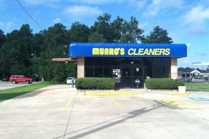 Munro's Dry cleaners