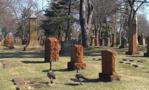 Clover Hill Park Cemetery