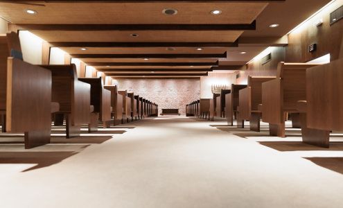 Robert Schoem's Menorah Chapel