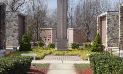 New St Mary Cemetery & Mausoleum