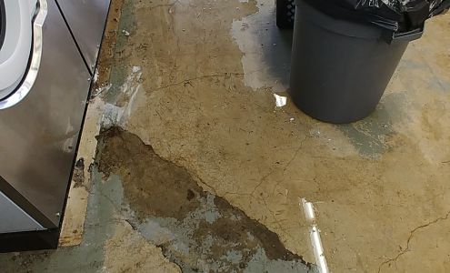 Dave's Econ-O-Wash & Dry Cleaning