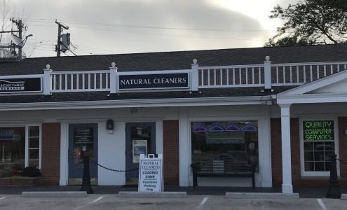 Natural Cleaners 8832 N Port Washington Rd, Bayside Wisconsin 53217