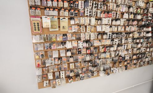 Canadian Tailors & Alterations