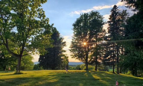 Crown Hill Memorial Park