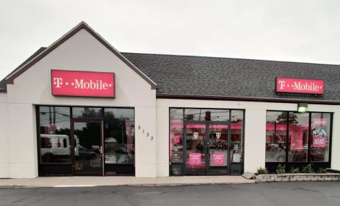 T-Mobile Authorized Retailer