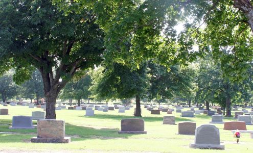 Memorial Park Cemetery