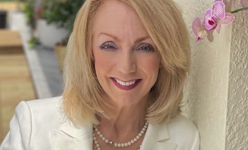 Christine Spelman, RE/MAX ALLIANCE GROUP