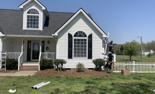 Simply Seamless Gutters