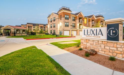 Luxia Grand Prairie