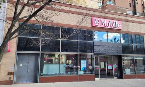 T-Mobile Experience Store