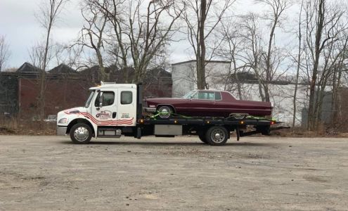 B's Towing & Recovery Indian Orchard