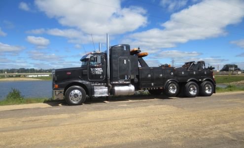 Wenzel Family Towing