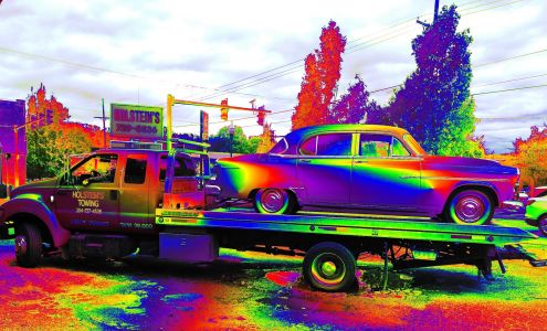 Holsteins Towing and Wrecker