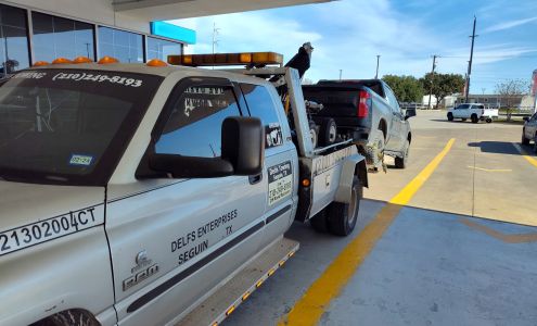Delfs Towing