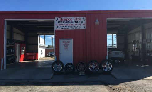 Bronco Tire 317 W Jackson St, El Campo Texas 77437