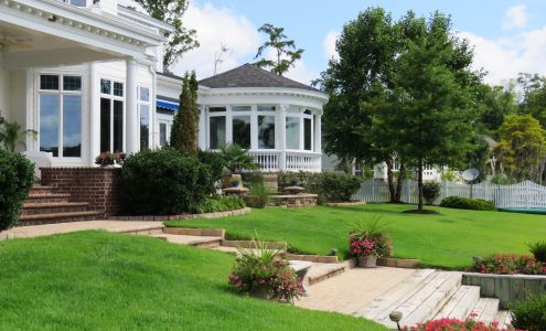 Lazy Weekends Landscaping and Yard Care