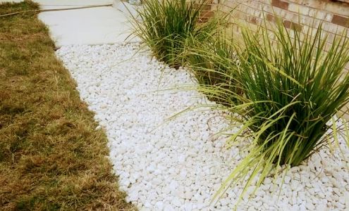 J. Lozano Lawn Services 12019 Allard Bluff, San Antonio Texas 78254